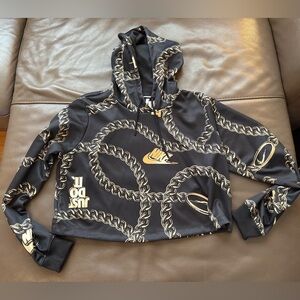 Nike Women's Black and Gold Chain Print cropped hoodie